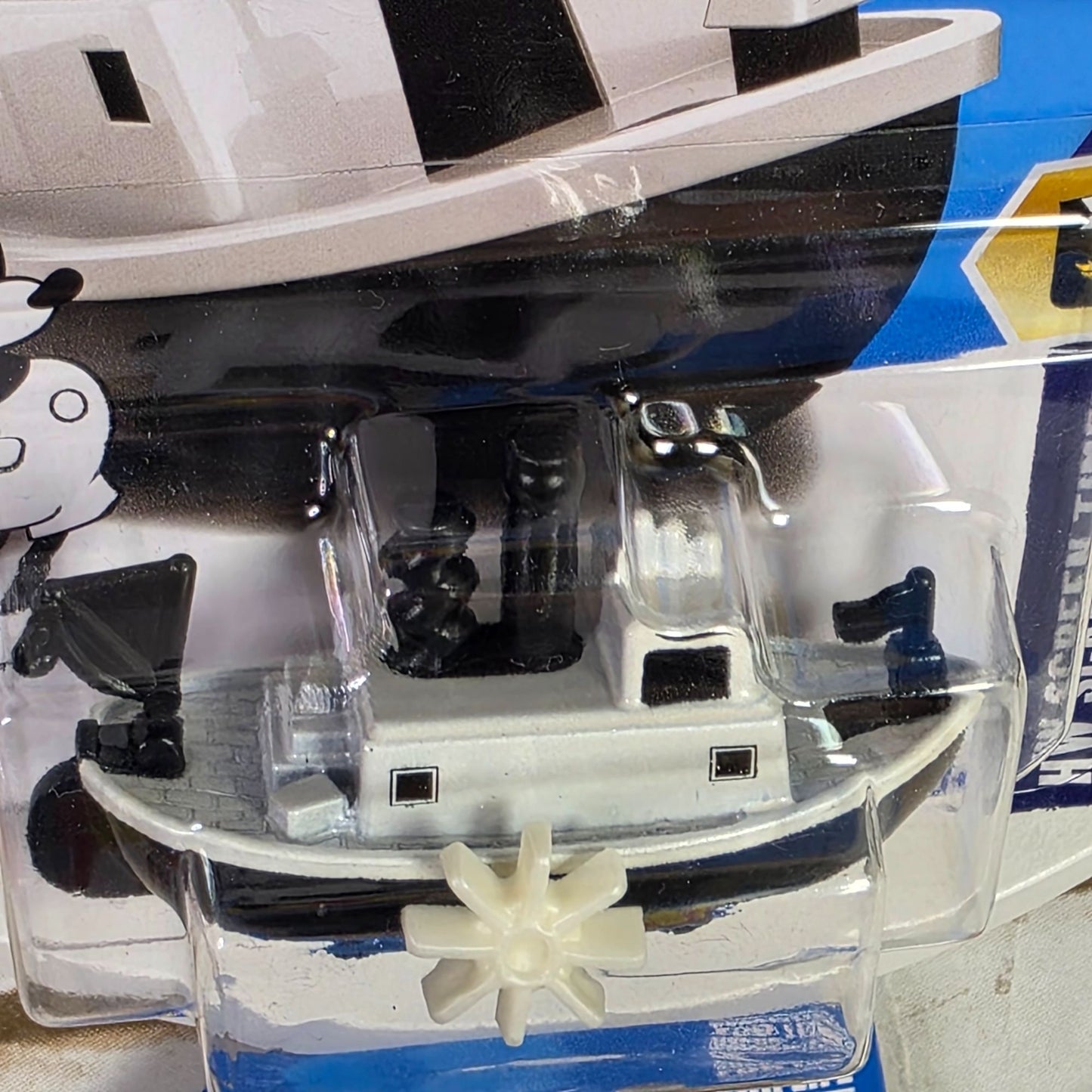 Hot Wheels Disney Mickey Mouse Steamboat Die-Cast Toy Car 166/250 Collectible