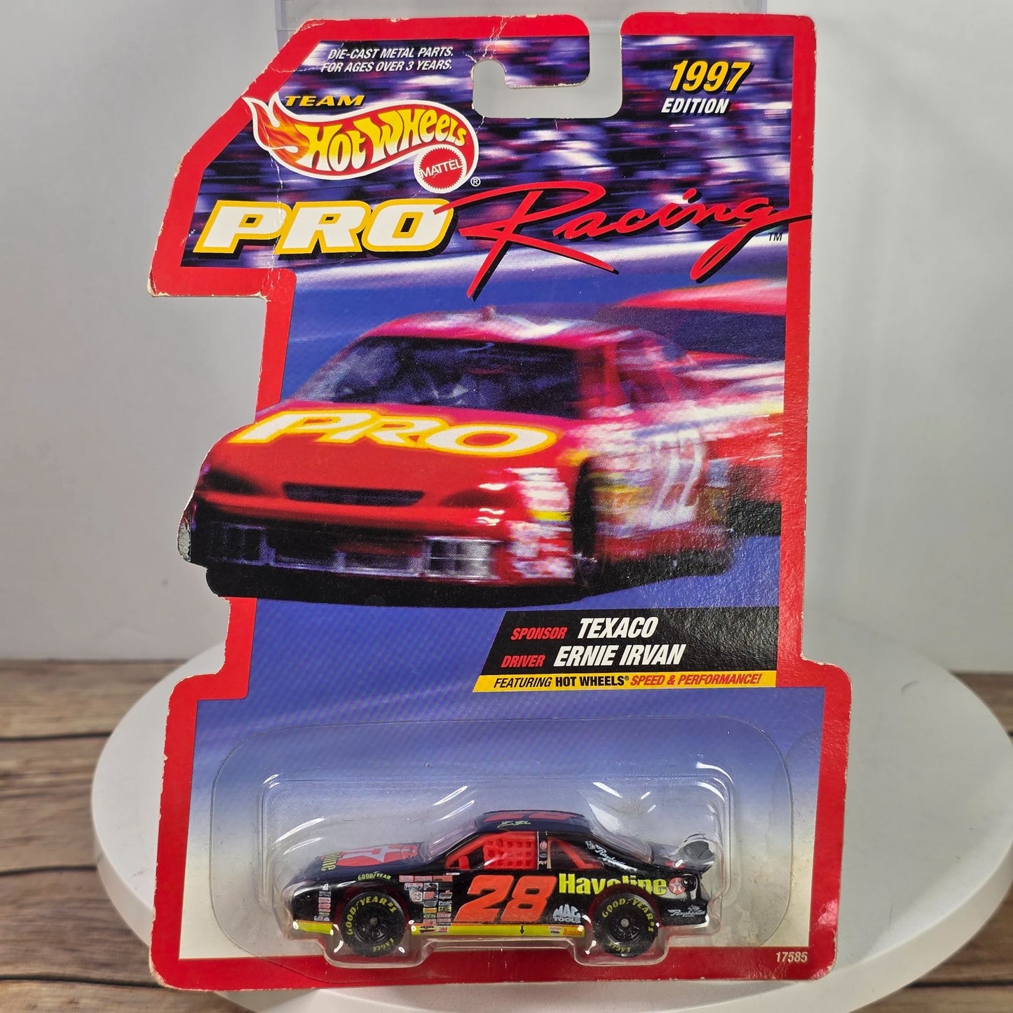 Hot Wheels 1997 Edition Pro Racing Ernie Irvan #28 Die-Cast Car