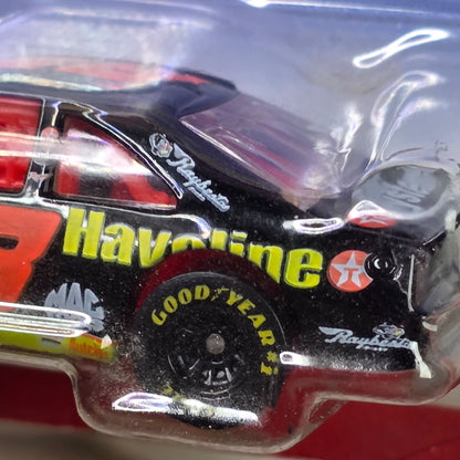 Hot Wheels 1997 Edition Pro Racing Ernie Irvan #28 Die-Cast Car