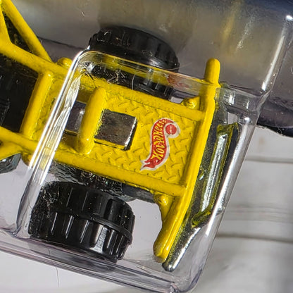 Hot Wheels 2000 First Editions Roll Cage Die-Cast Car