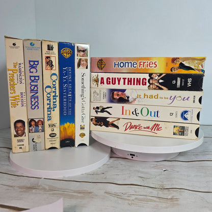 Lot Of 10 Romantic Comedy VHS Tapes Featuring Keanu Reeves Sandra Bullock Whoopi Goldberg & More
