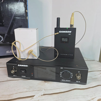 Samson Synth Seven UHF Wireless Earset System With SE10 Microphone & UB7 Beltpack Transmitter For Clear Professional Audio