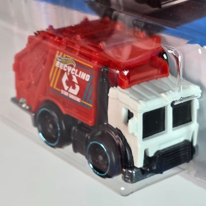 Hot Wheels HW Metro Total Disposal Recycling Truck Toy