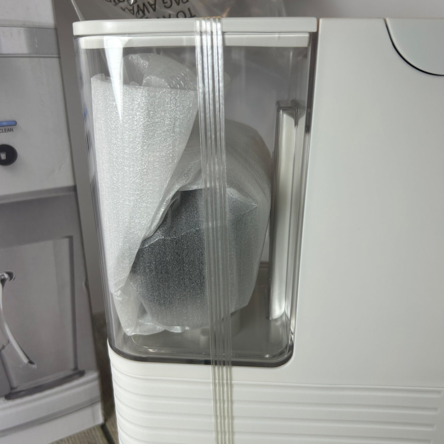 Cooks Single Serve Coffee Maker With Water Tank 40 Oz Capacity 1000W Powerful Heating System Household Use Only White