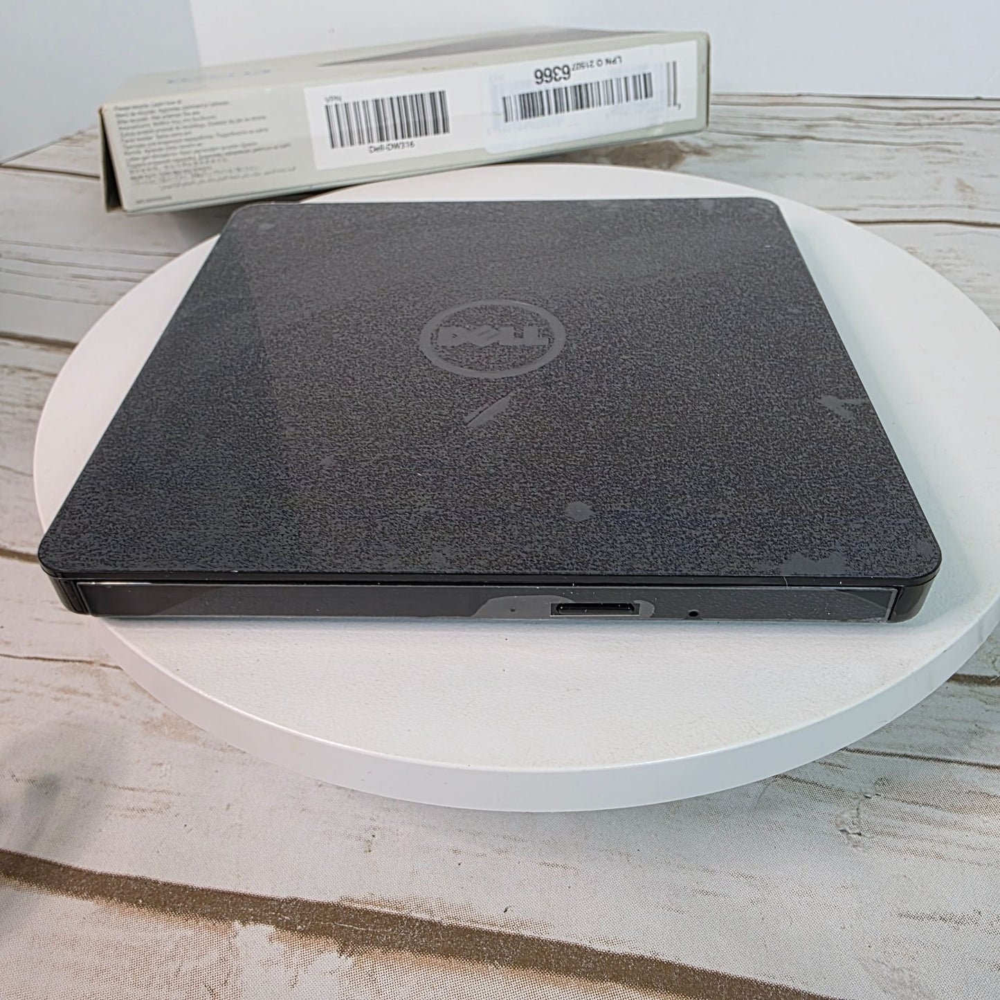 Dell USB Slim External DVD +/- RW Drive DW316