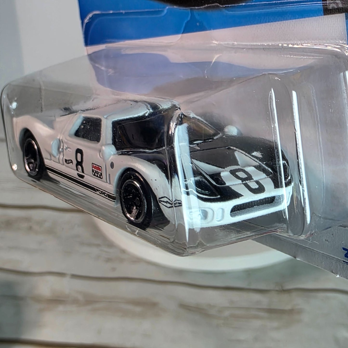 Hot Wheels Factory Fresh Ford GT40 White Die-Cast Car 1:64 Scale Collectible Model