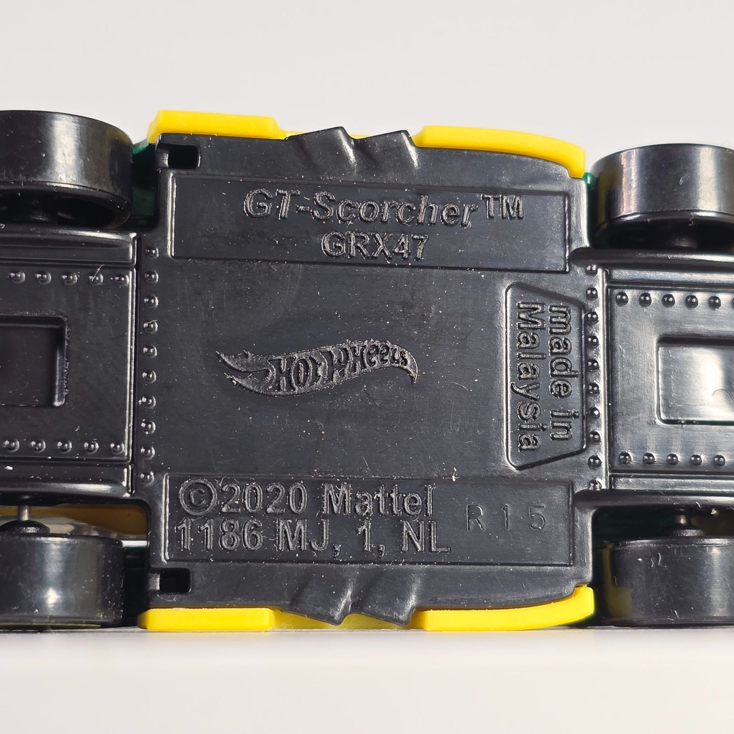 2022 Hot Wheels GT Scorcher 59/250 Retro Racers Green & Yellow Die-Cast Toy Car