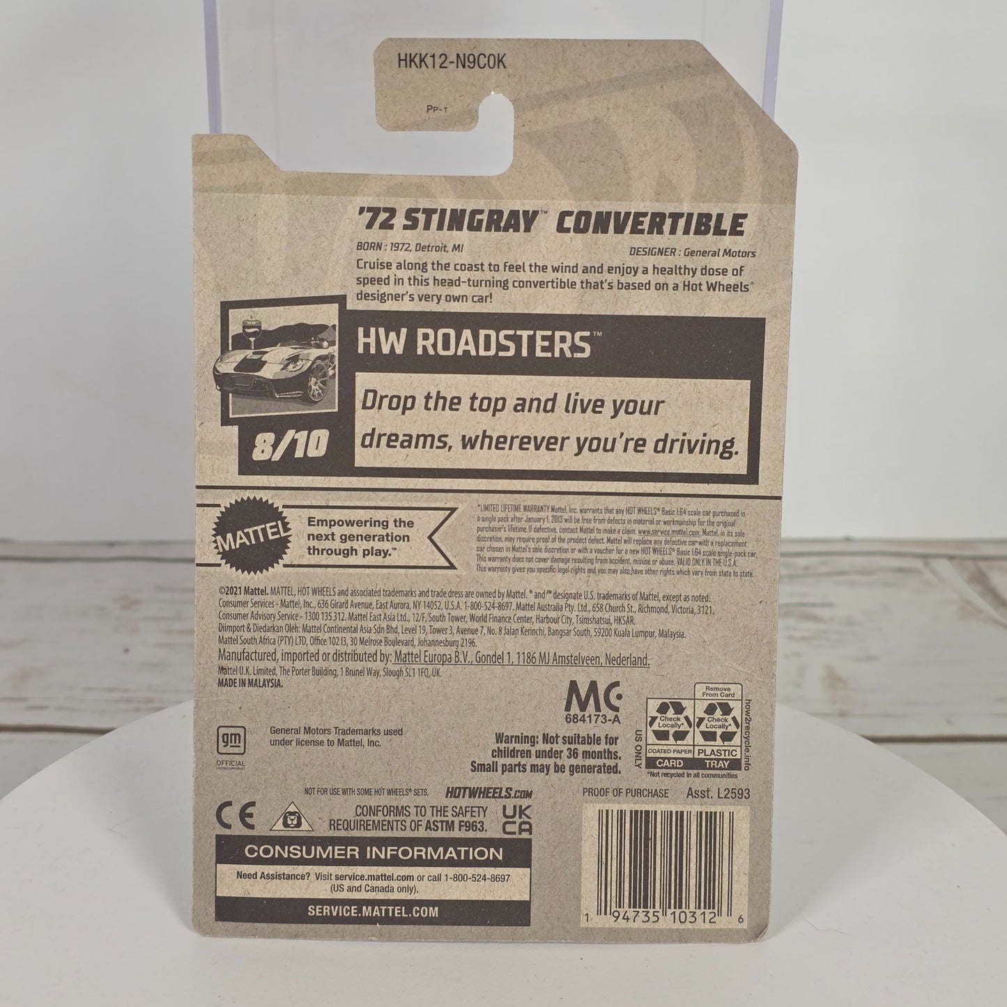 Hot Wheels 72 Stingray Convertible Model 132/250
