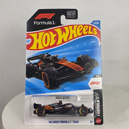Hot Wheels F1 FORMULA 1 TEAM 1/5 MCLAREN #20/250 Diecast NEW SEALED