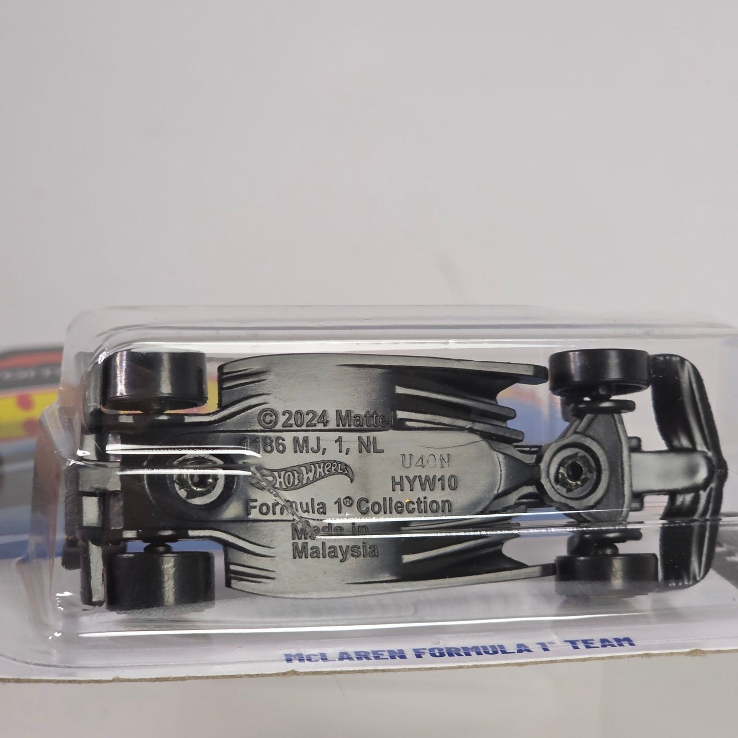 Hot Wheels F1 FORMULA 1 TEAM 1/5 MCLAREN #20/250 Diecast NEW SEALED