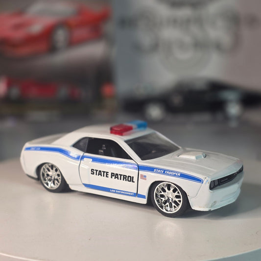 Jada 1/32 2012 Dodge Challenger SRT8 State Patrol Trooper White Blue Loose
