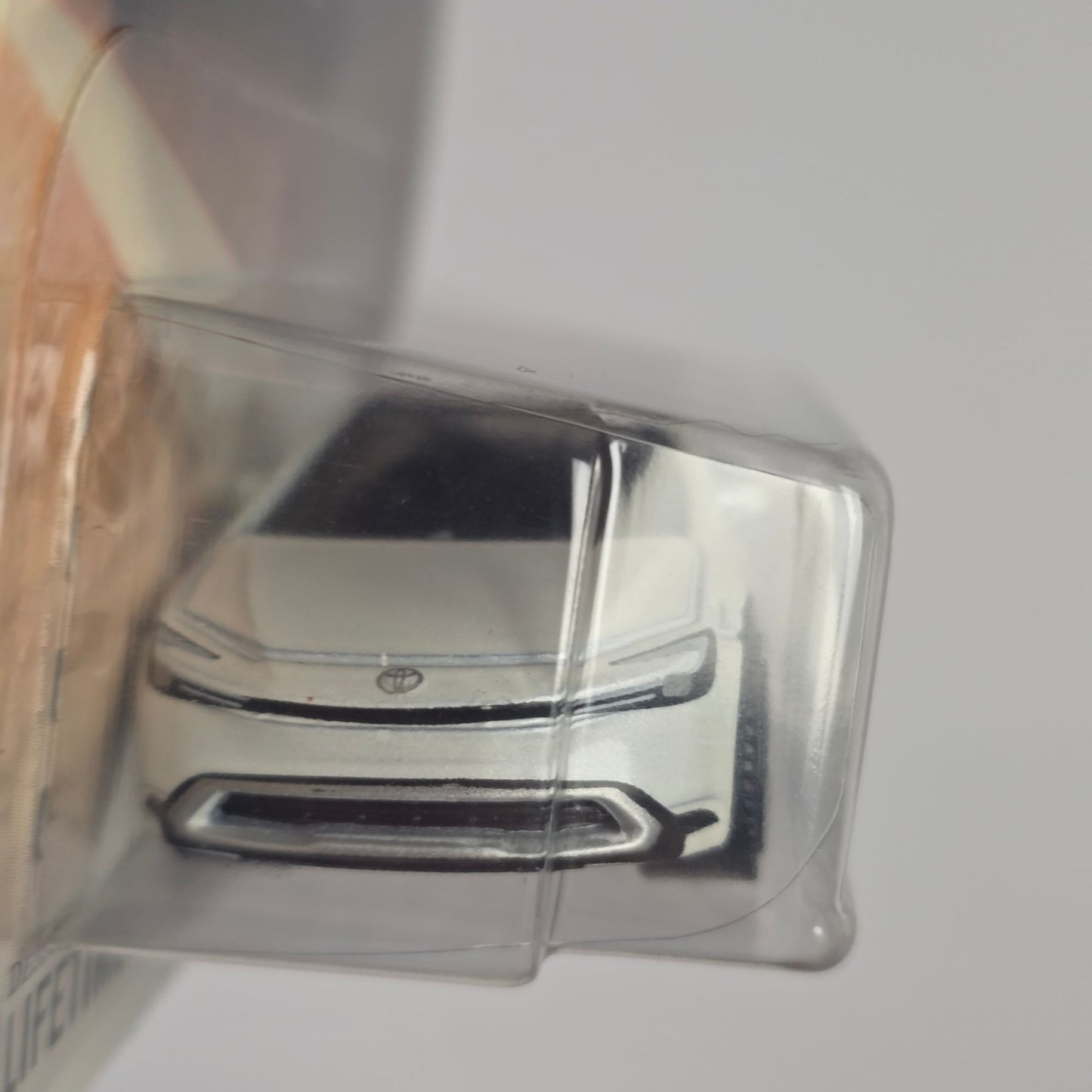 2023 Matchbox Toyota Prius Prime Diecast Car 102/125 White 1:64 Scale Mattel Official Licensed Product