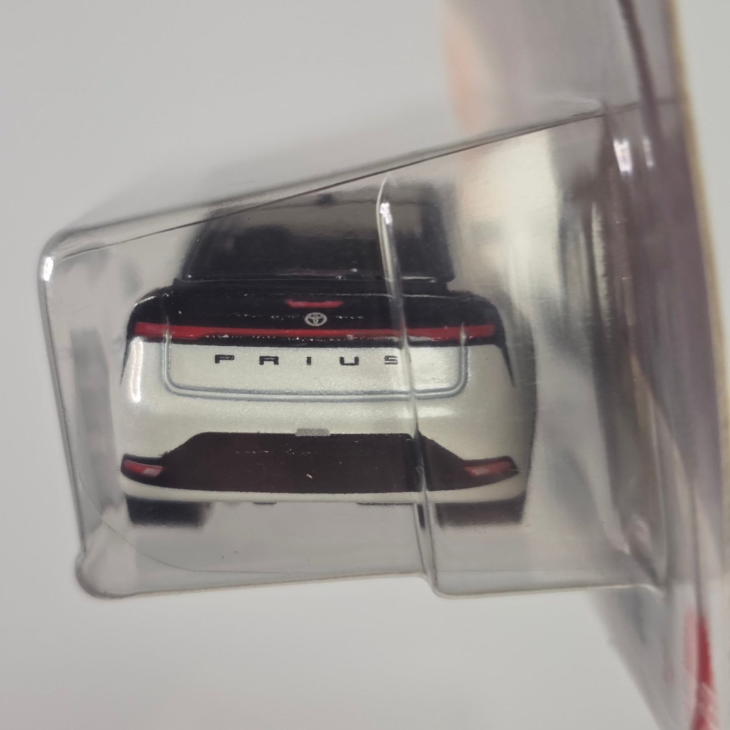 2023 Matchbox Toyota Prius Prime Diecast Car 102/125 White 1:64 Scale Mattel Official Licensed Product