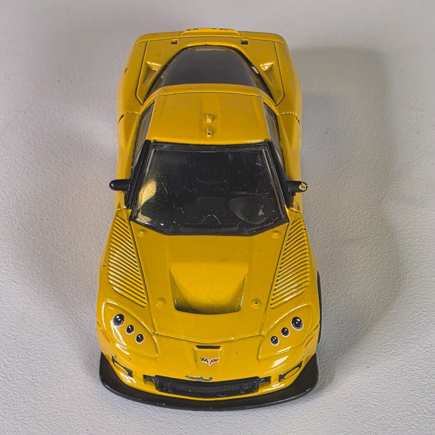 Jada Toys 2005 Chevrolet Corvette Yellow Die-Cast Model Car
