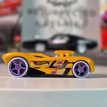 Hot Wheels 16 Angels Orange Purple Flames Exotic Racer Malaysia 2013 Loose