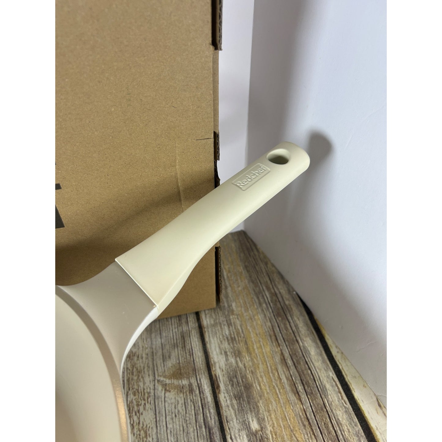 Redchef Ceramic Nonstick Frying Pan With Lid 11" Induction Compatible Versatile Cooking Surface