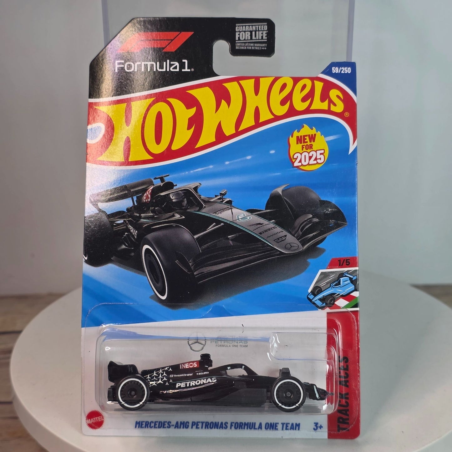 Hot Wheels Mercedes-AMG Petronas Formula One Team 1/5 Track Racers New 2025 Collectible Die-Cast Car