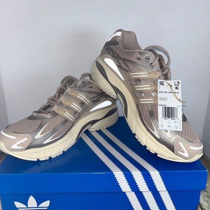 Adidas Womens Adistar Cushion Lace Up Sneakers - Beige & Brown - Size 8