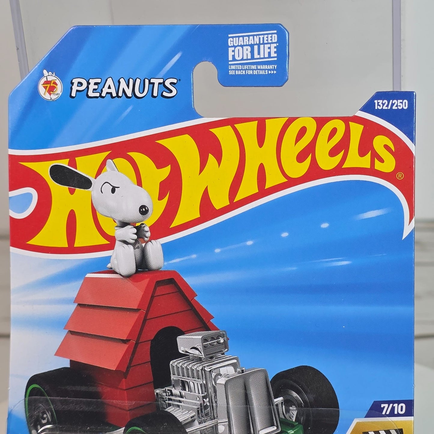 Hot Wheels Snoopy HW Screen Time Die-Cast Car