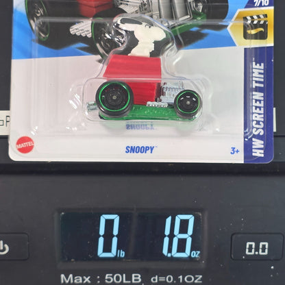 Hot Wheels Snoopy HW Screen Time Die-Cast Car