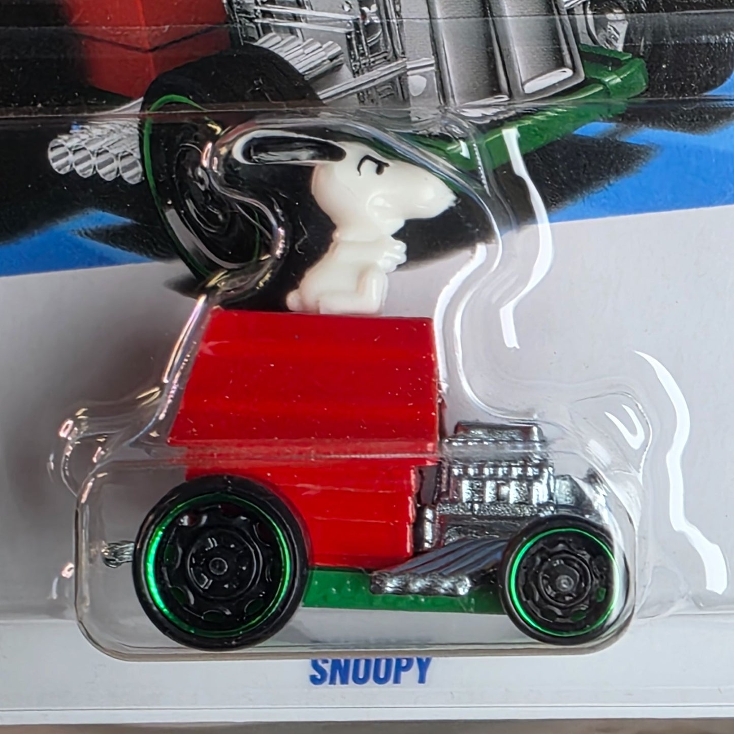 Hot Wheels Snoopy HW Screen Time Die-Cast Car