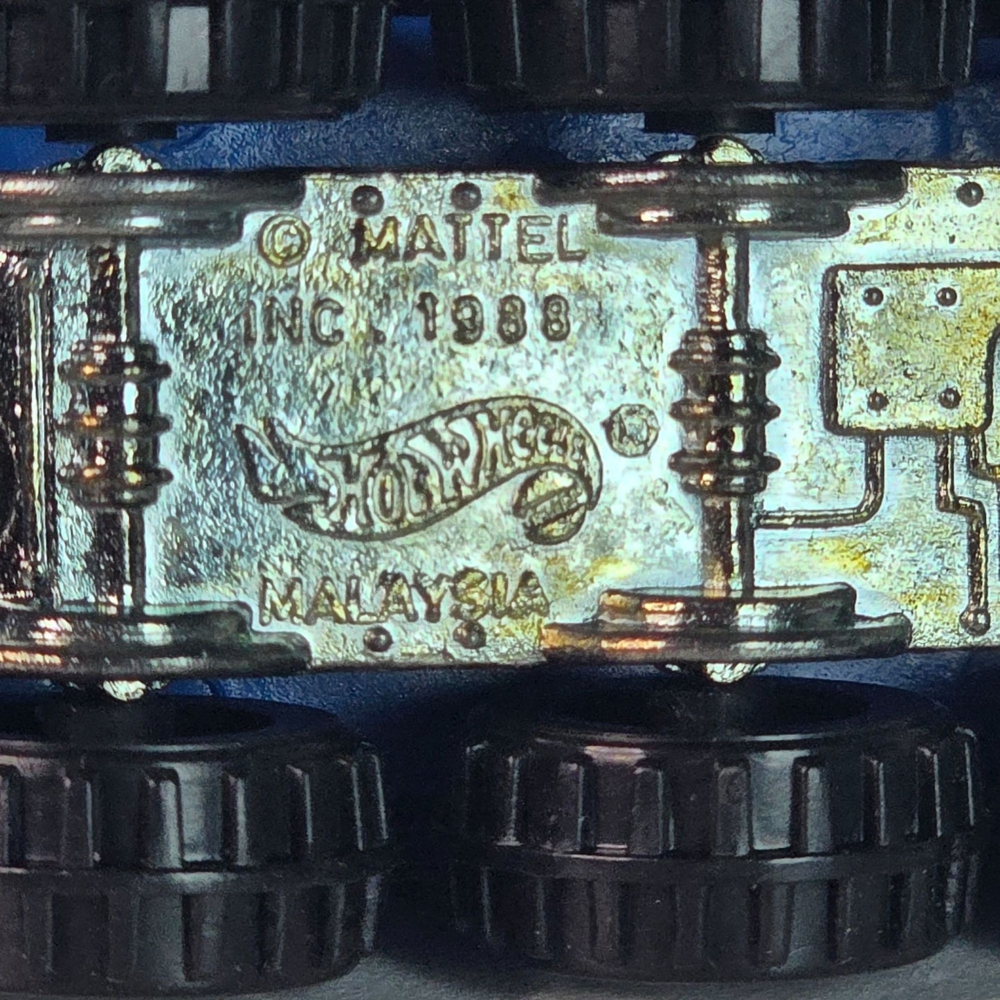 Hot Wheels Webspinner 1988 Purple Die-Cast Car