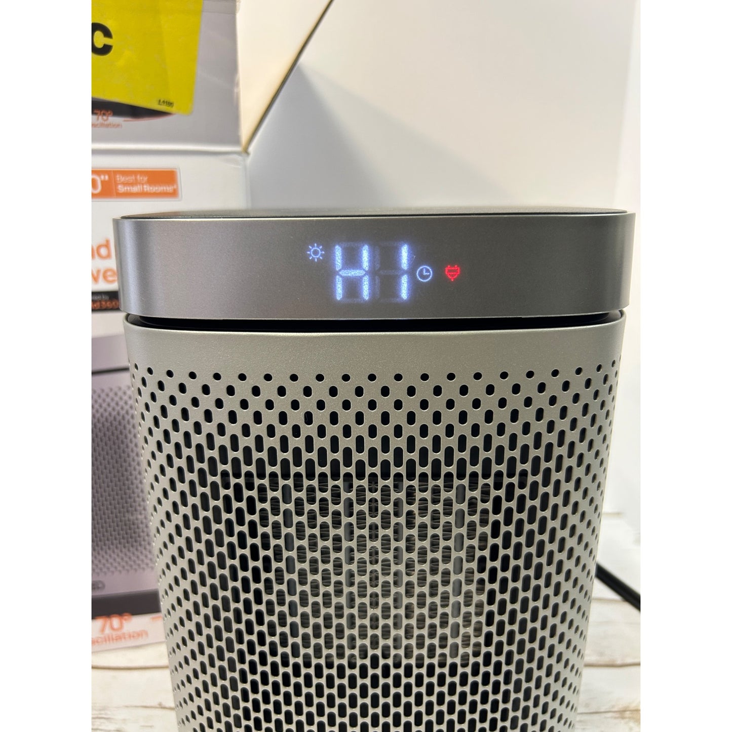 Dreo 1500W PTC Ceramic Heater With Oscillation & LED Display For Indoor Use