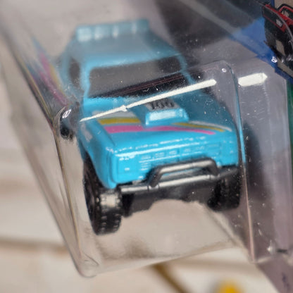 Hot Wheels 87 Dodge D100 Die-Cast Car Truck 38/250 Blue