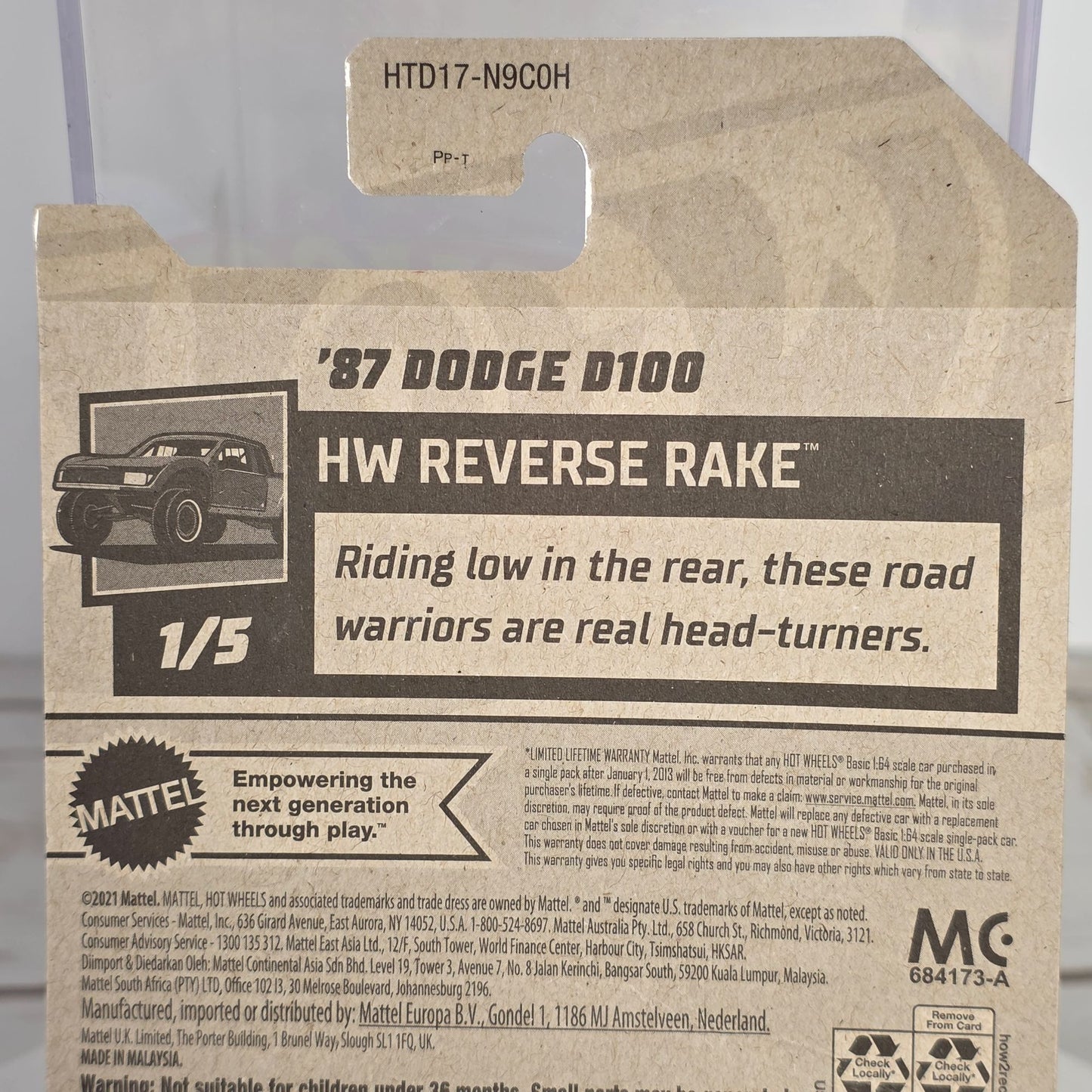 Hot Wheels 87 Dodge D100 Die-Cast Car Truck 38/250 Blue