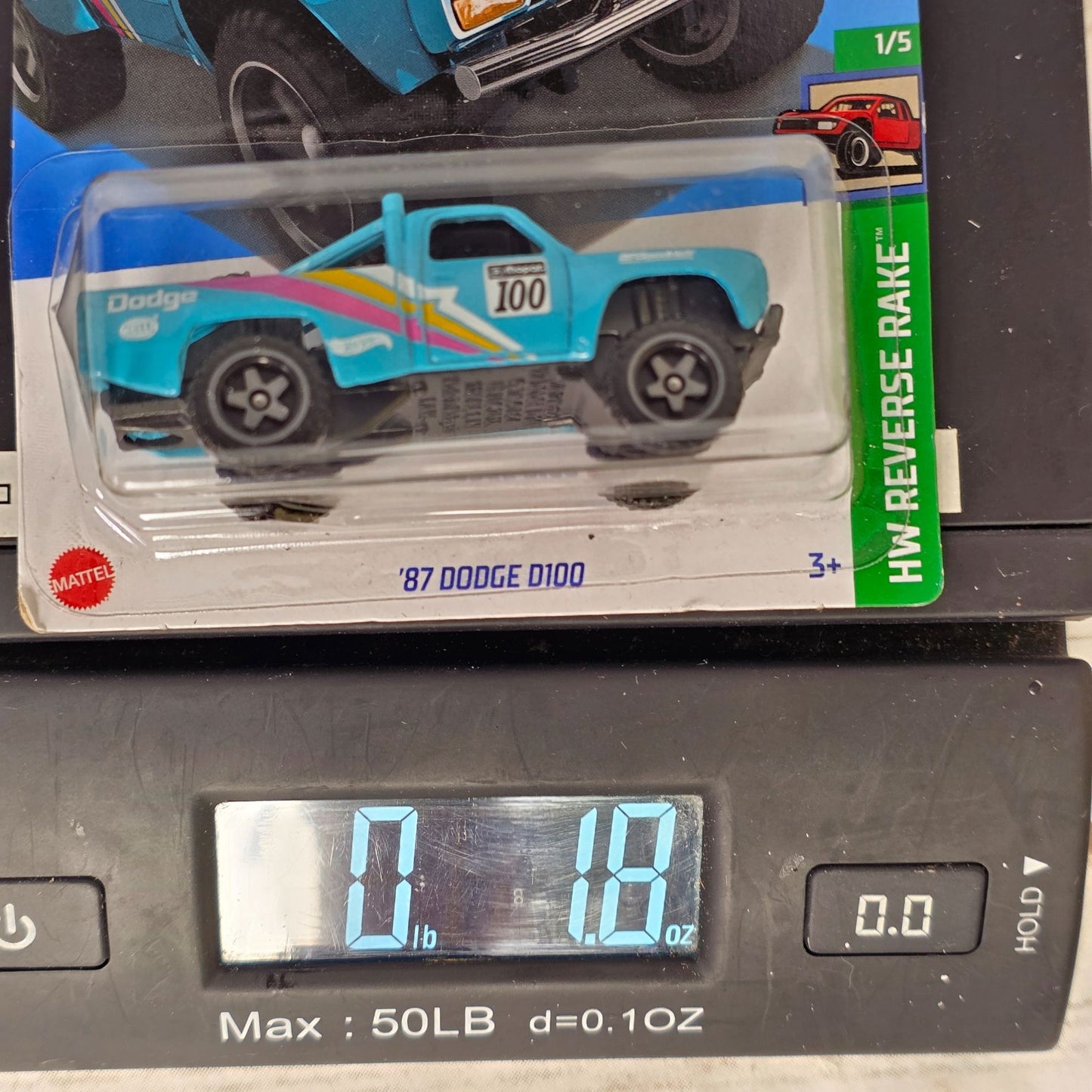 Hot Wheels 87 Dodge D100 Die-Cast Car Truck 38/250 Blue