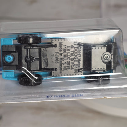 Hot Wheels 87 Dodge D100 Die-Cast Car Truck 38/250 Blue