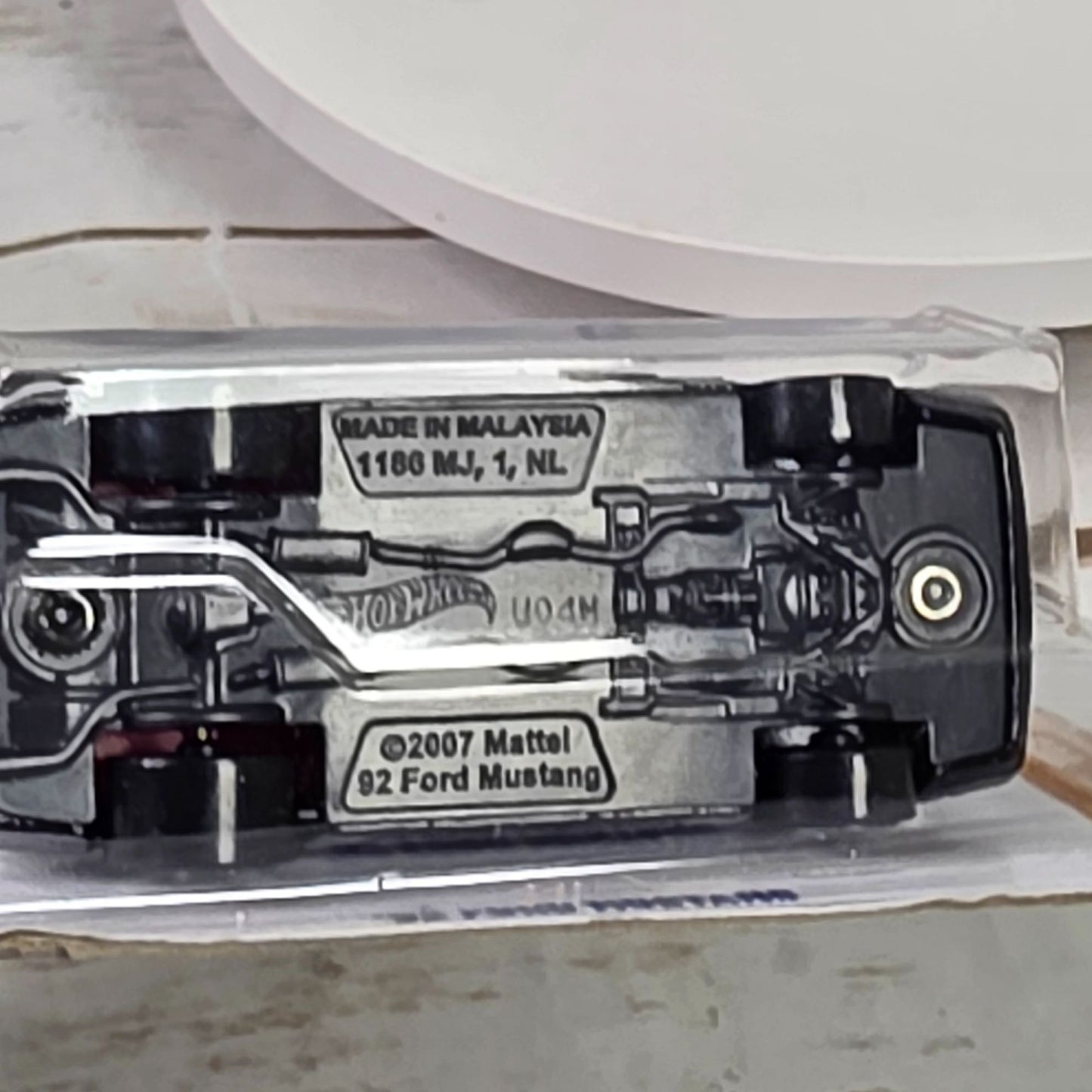 Hot Wheels 92 Ford Mustang Die-Cast Model 1:64 Scale Limited Edition 127/250 70s Vs 90s Series Black & Red Design