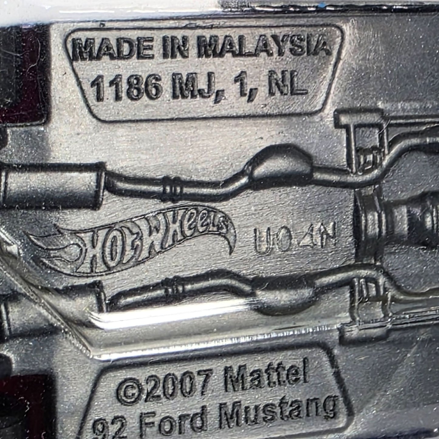 Hot Wheels 92 Ford Mustang Die-Cast Model 1:64 Scale Limited Edition 127/250 70s Vs 90s Series Black & Red Design