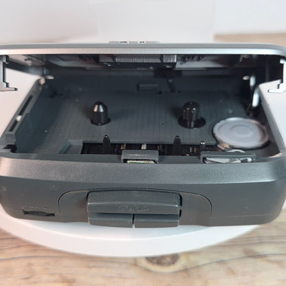 Lot Of Vintage Sony Discman ESP D-242CK & Panasonic SL-SW405 CD Players RCA Cassette Player For Parts