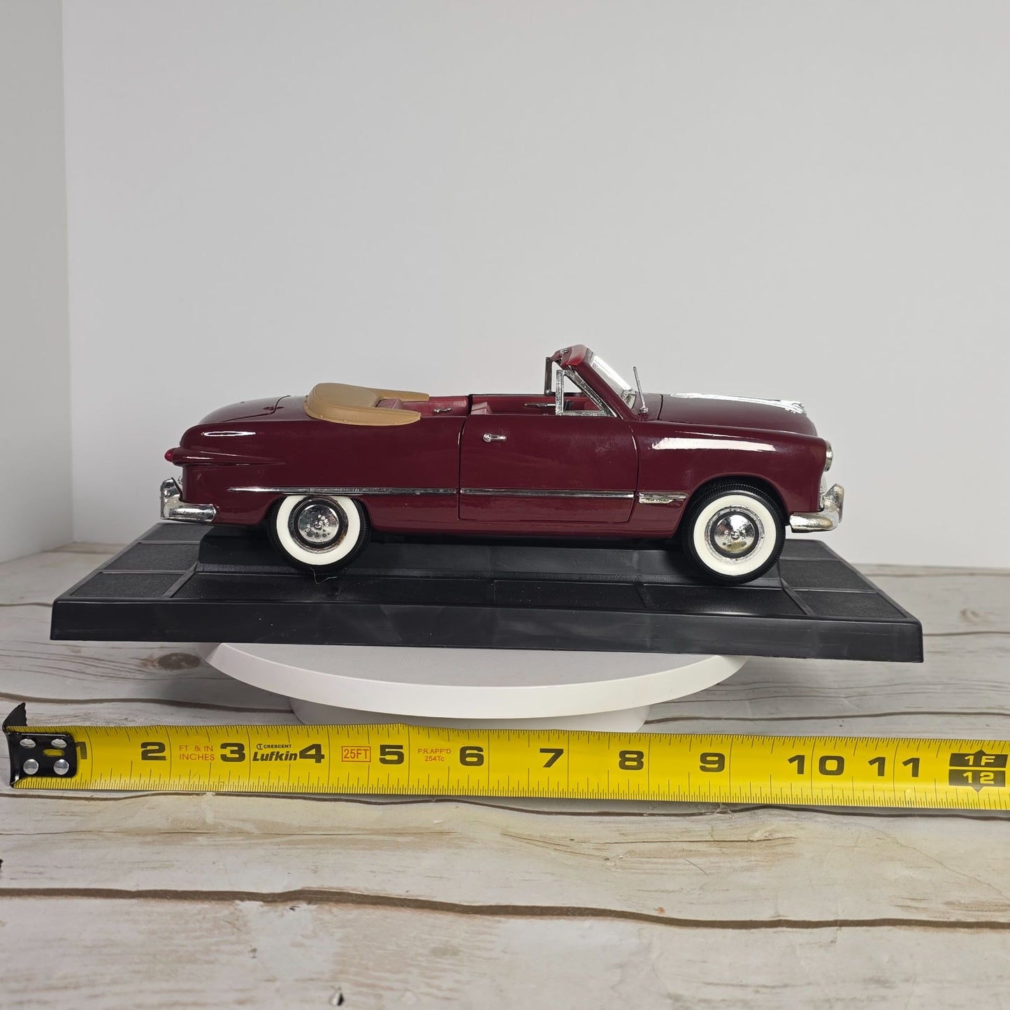 1949 Ford Convertible Diecast Model Car 1:18 Scale By MIRA With Box