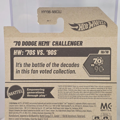 Hot Wheels 70 Dodge Hemi Challenger Purple 164/250 Die-Cast Car