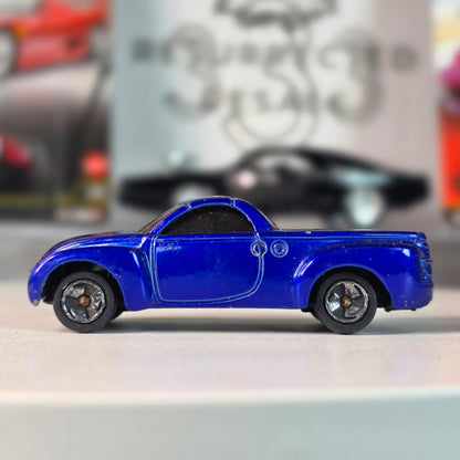 Maisto 2000 Chevrolet SSR Blue Pickup Truck Loose Diecast Made in China