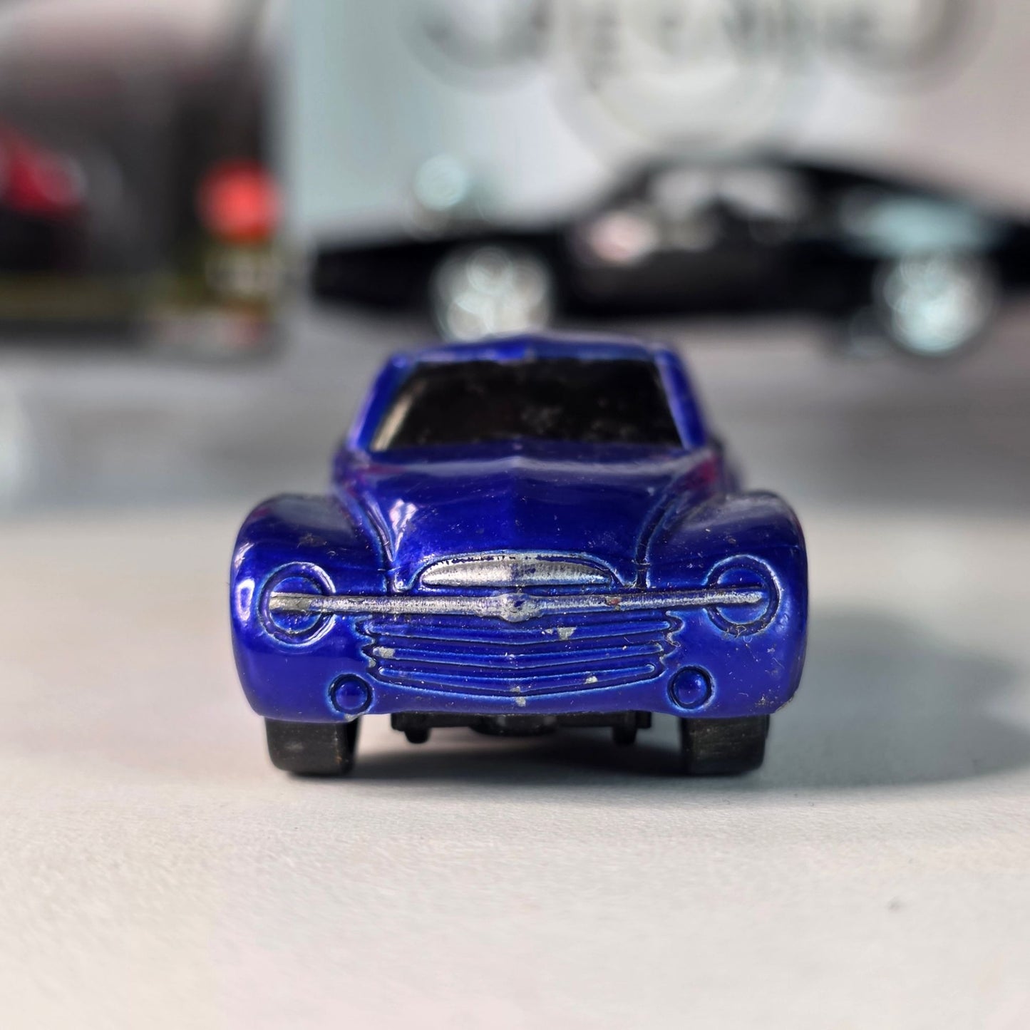 Maisto 2000 Chevrolet SSR Blue Pickup Truck Loose Diecast Made in China