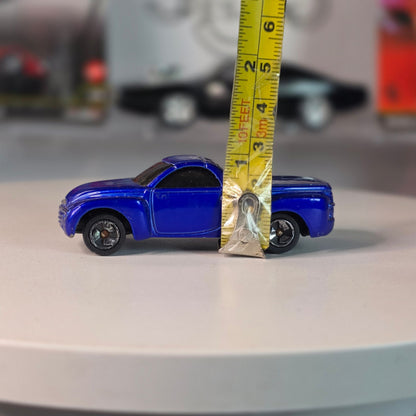 Maisto 2000 Chevrolet SSR Blue Pickup Truck Loose Diecast Made in China