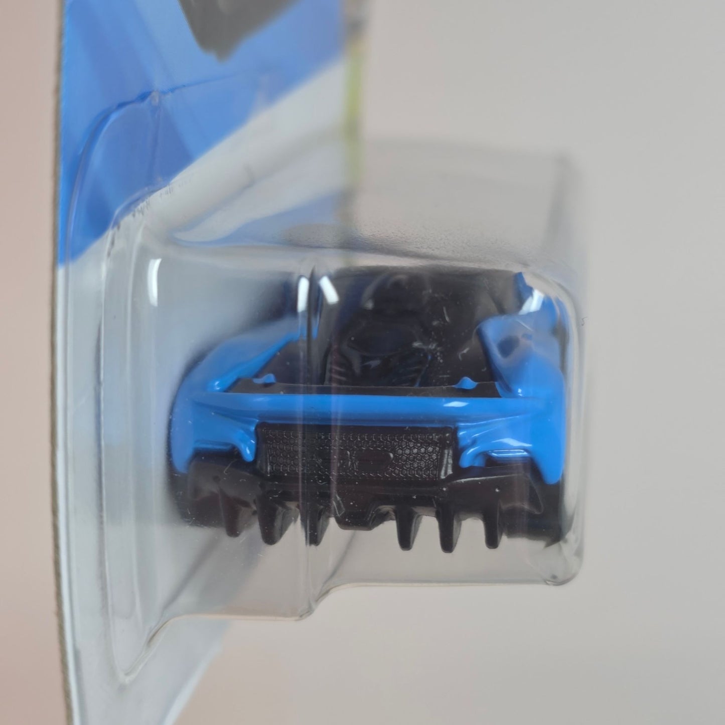 Hot Wheels McLaren W1 Blue