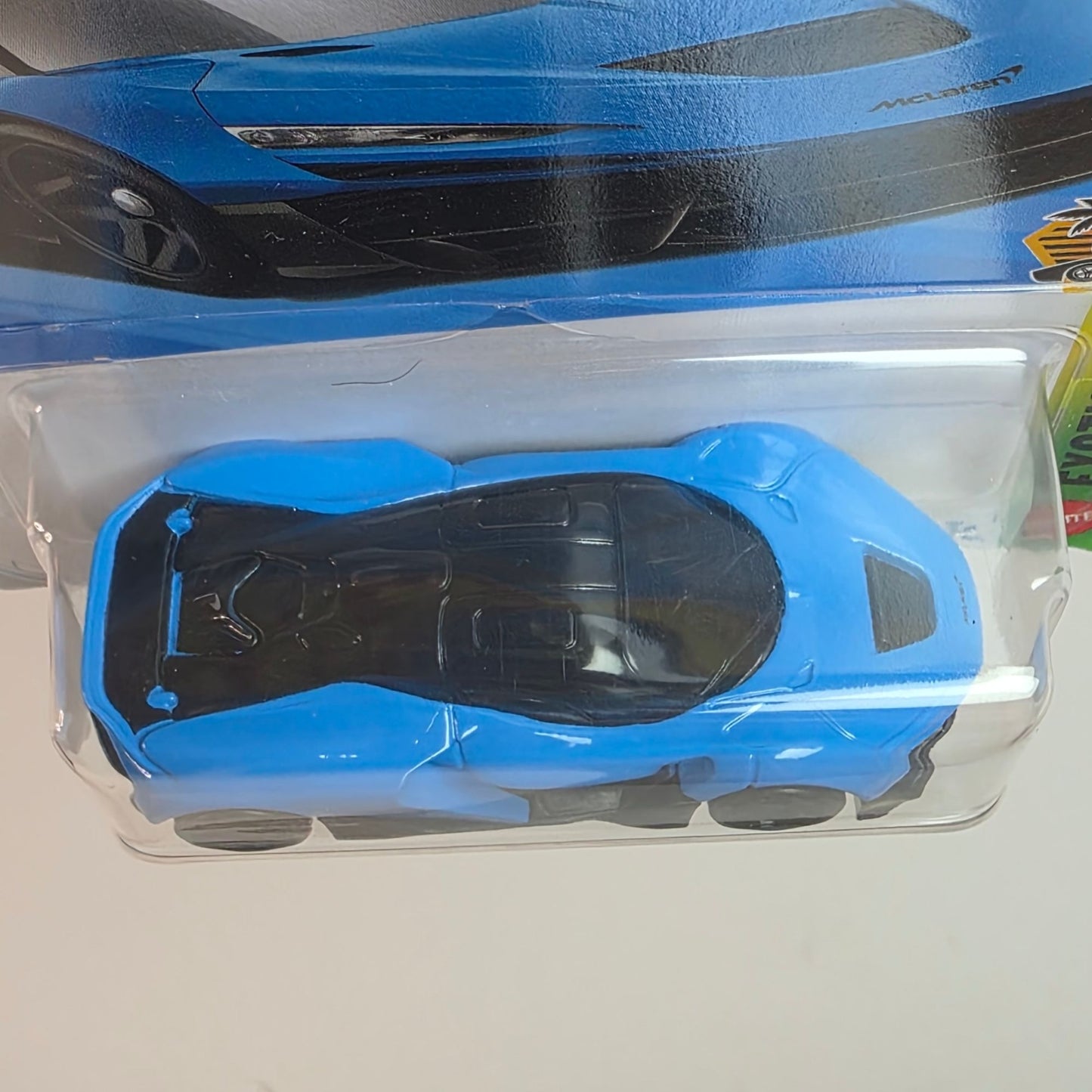 Hot Wheels McLaren W1 Blue