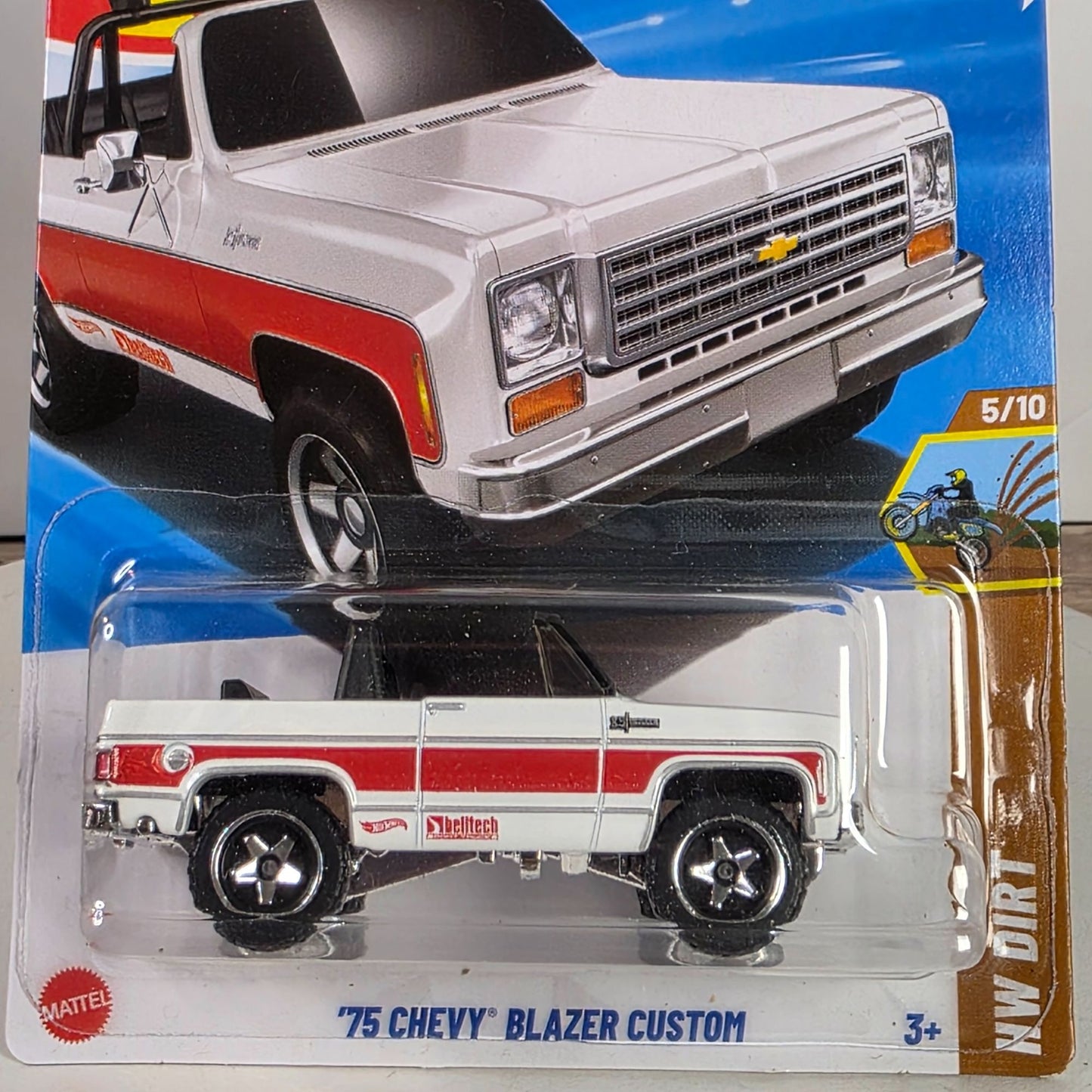 Hot Wheels 75 Chevy Blazer Custom Die-Cast Car