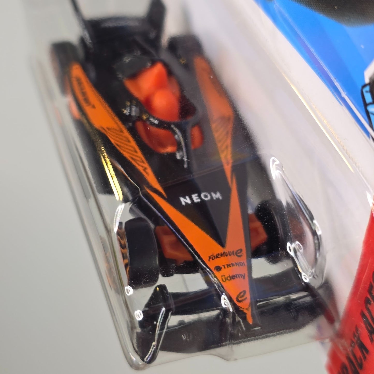 Hot Wheels McLaren Formula E Gen 3 NEOM Track Aces Die-Cast Car New In Box