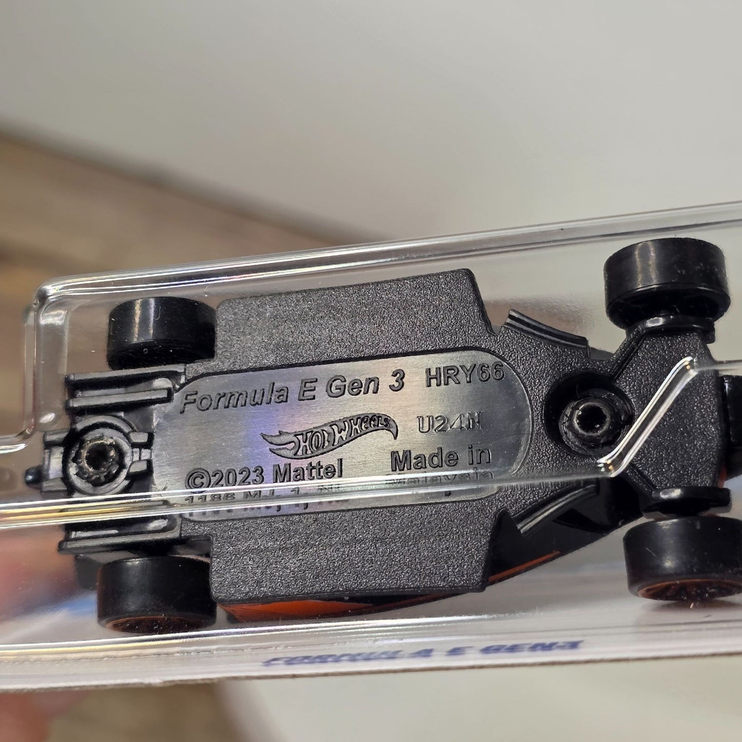 Hot Wheels McLaren Formula E Gen 3 NEOM Track Aces Die-Cast Car New In Box