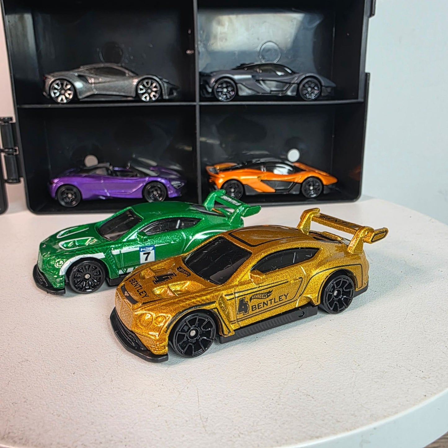 Custom Hot Wheels British Supercar 12 Pack With Storage Display Case