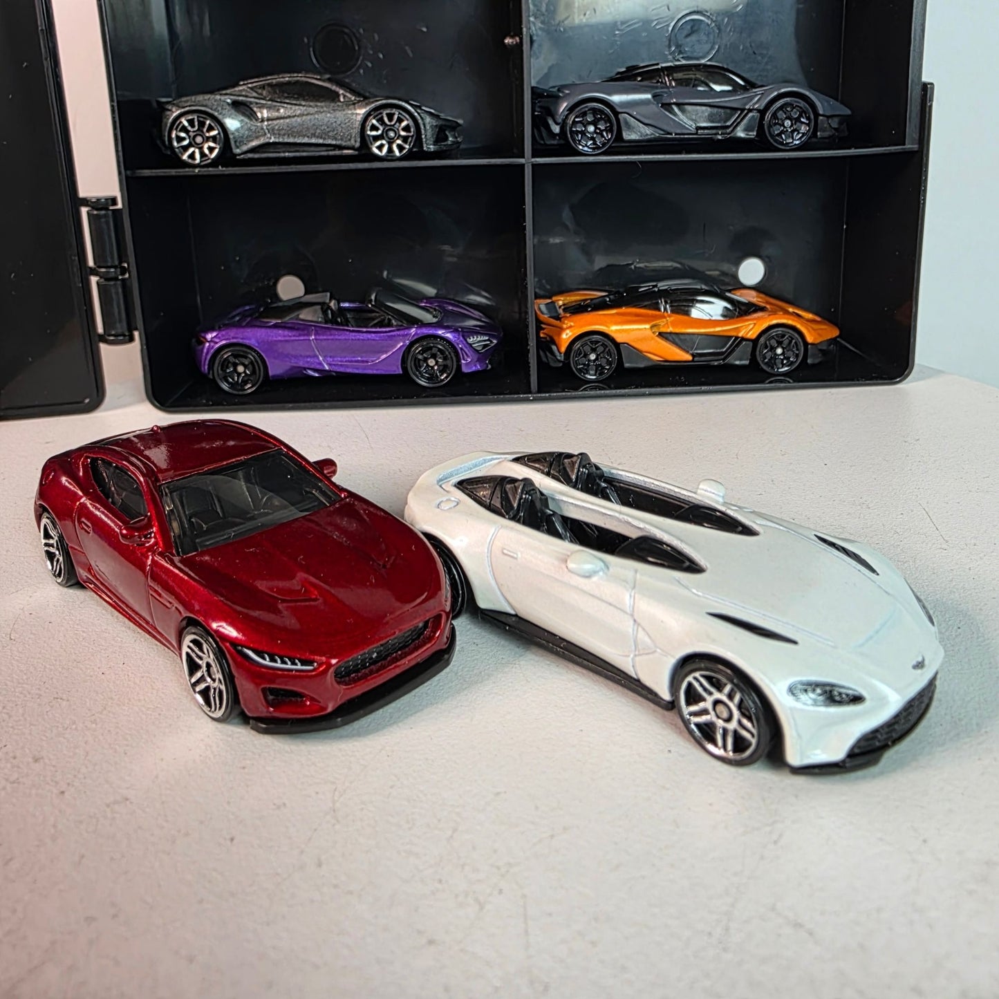 Custom Hot Wheels British Supercar 12 Pack With Storage Display Case