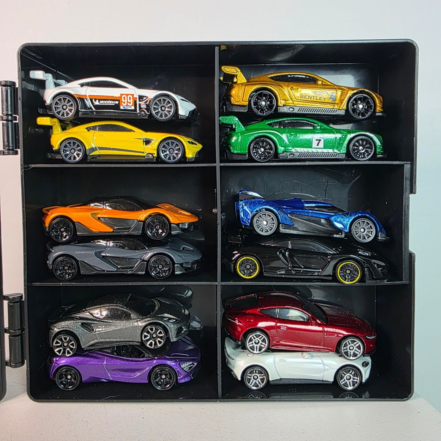 Custom Hot Wheels British Supercar 12 Pack With Storage Display Case