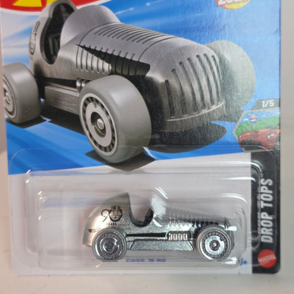 Hot Wheels 2026 Drop Tops Pass N Go 90th Anniversary Die-Cast Car