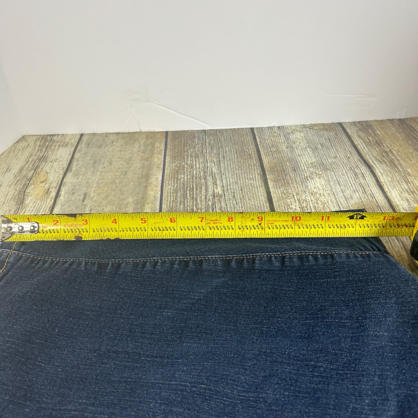 Democracy Womens Dark Wash Denim Shorts Size 16WP