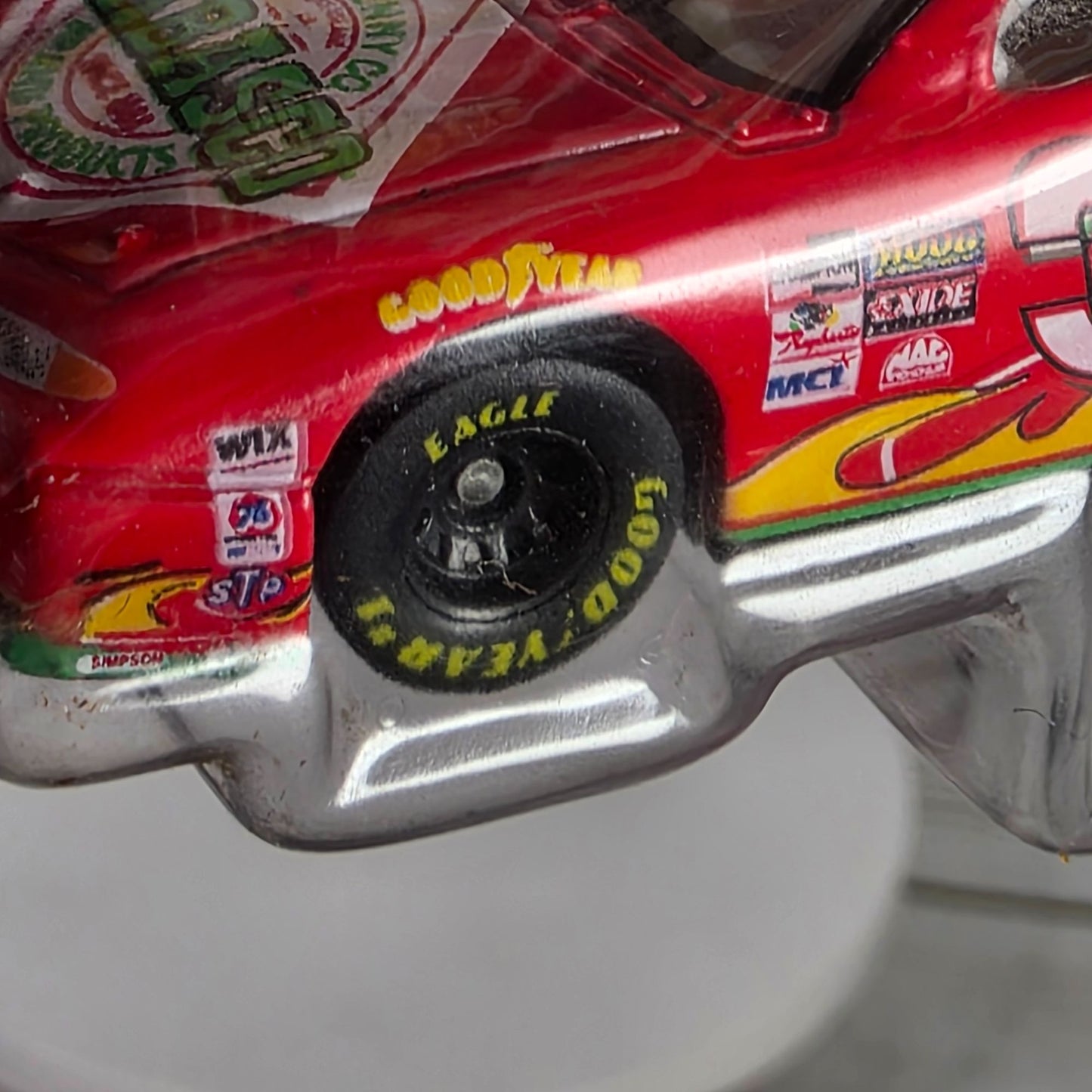 Hot Wheels Pro Racing Collectors Edition Die-Cast Car 1st Edition 1998